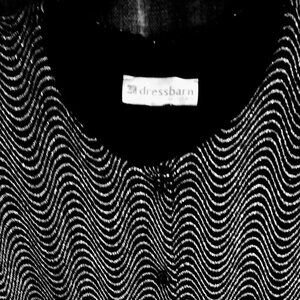 NWOT- size US 18 to 20 Black & Multi-Color Glittery Wave Button Down- see video!